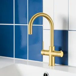 מערכת מים תת כיורית קר-חם QuatroLite ברז מטבח משולב